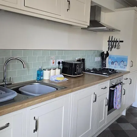 Apartment Lot 1 The Old Auction *