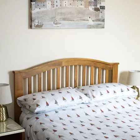 Daire Lot 1 The Old Auction