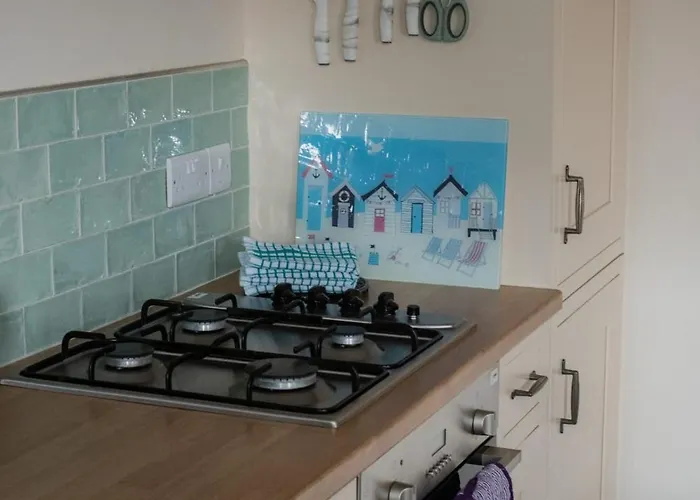 Lot 1 The Old Auction