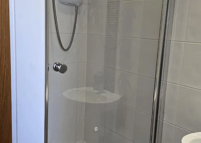 Lot 1 The Old Auction アパート